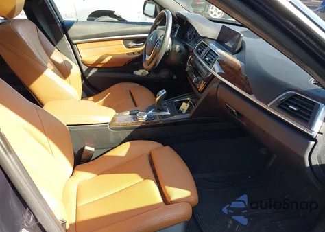 2016 BMW 328I xDrive z USA, uszkodzony, nr VIN WBA8E3G50GNU00822